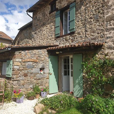 Bay Cottage Gite, Busserolles. Eksteriør bilde